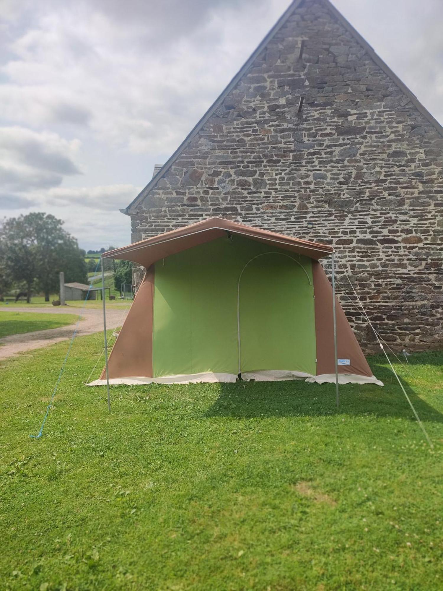 La Billardiere Camping A La Ferme Le Menil-Ciboult ภายนอก รูปภาพ