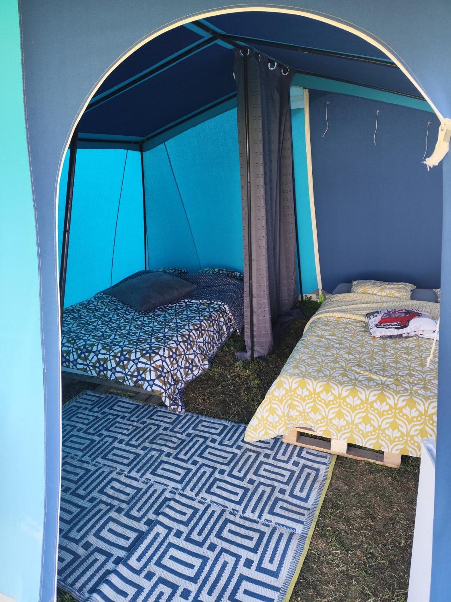 La Billardiere Camping A La Ferme Le Menil-Ciboult ภายนอก รูปภาพ